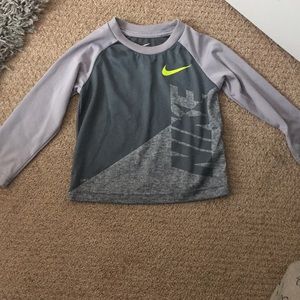 Never worn Long sleeve Nike shirt